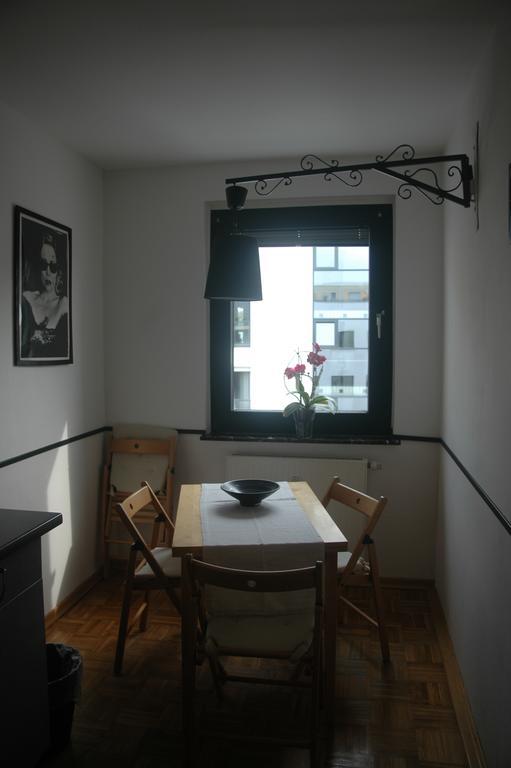 Koeln Appartement الغرفة الصورة